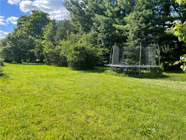 4052 Old Troy Pike, Riverside, OH 45404