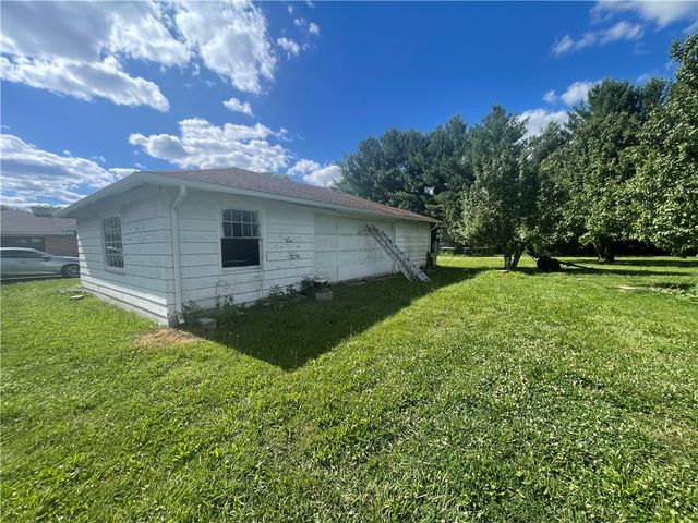 4052 Old Troy Pike, Riverside, OH 45404