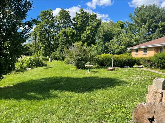 4052 Old Troy Pike, Riverside, OH 45404