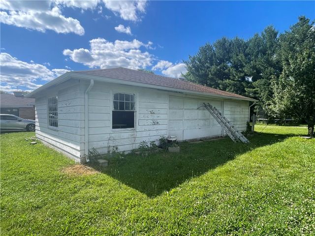 4052 Old Troy Pike, Riverside, OH 45404