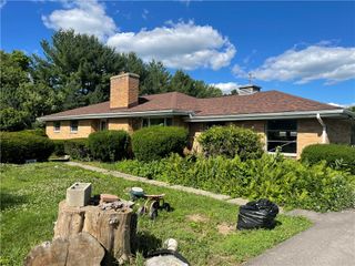4052 Old Troy Pike, Riverside, OH 45404