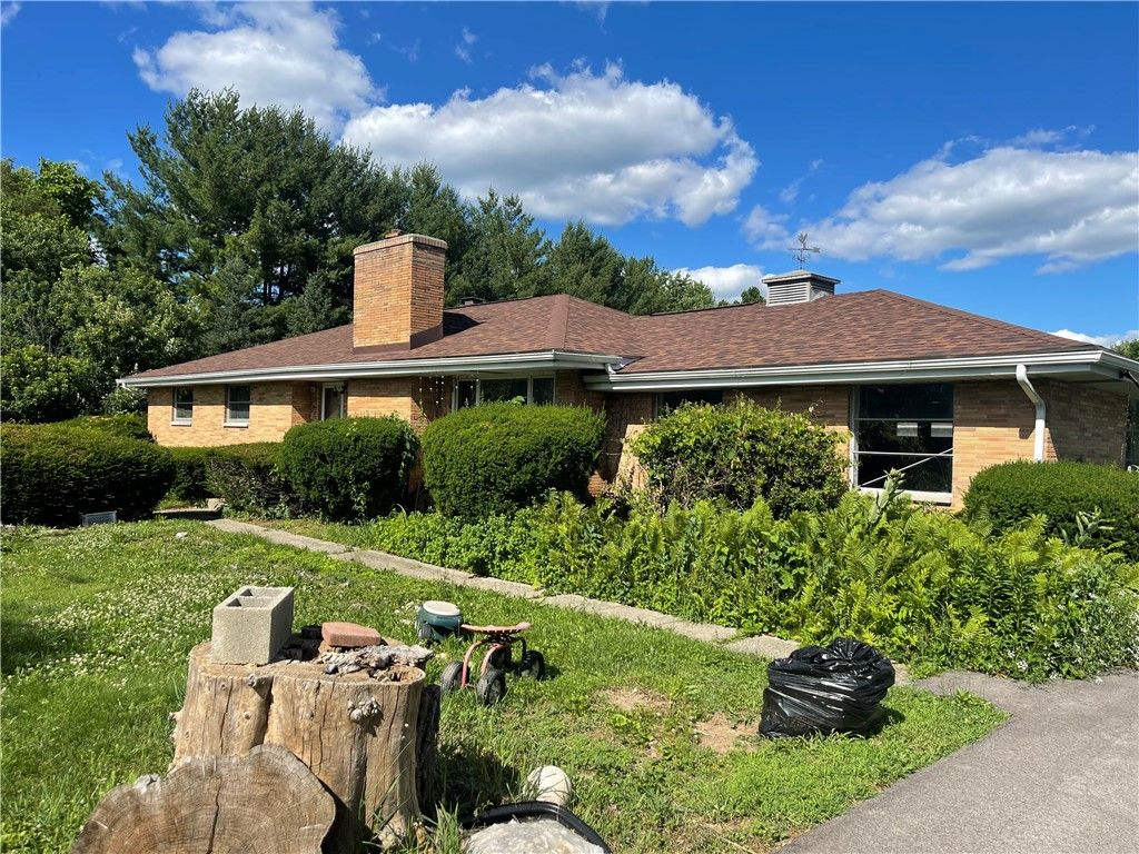 4052 Old Troy Pike, Riverside, OH 45404