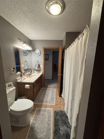 1815 Jones Street, Perry, IA 50220