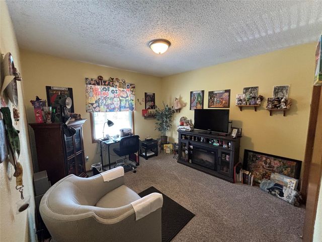 1815 Jones Street, Perry, IA 50220