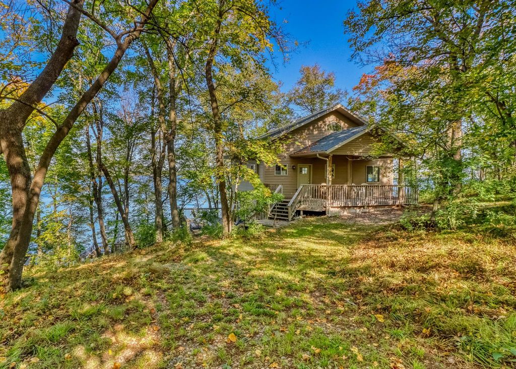 37791 Mallard Loop, Perham, MN 56573