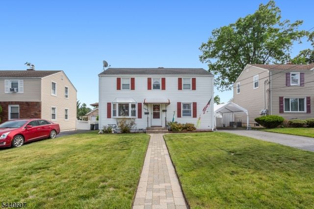 126 18Th Ave, Elmwood Park Boro, NJ 07407