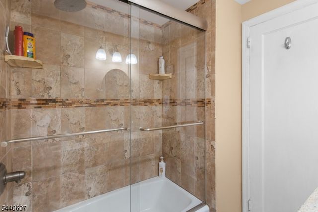 126 18Th Ave, Elmwood Park Boro, NJ 07407