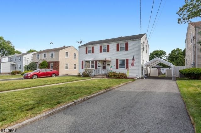126 18Th Ave, Elmwood Park Boro, NJ 07407