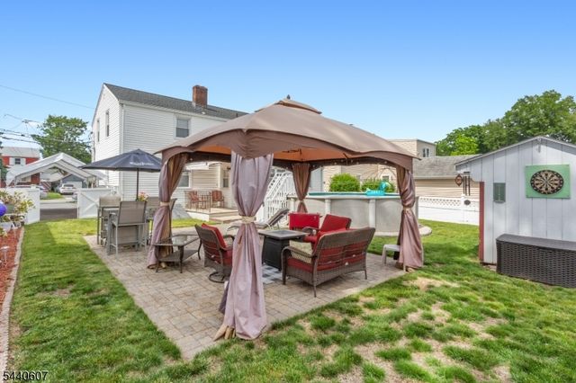 126 18Th Ave, Elmwood Park Boro, NJ 07407