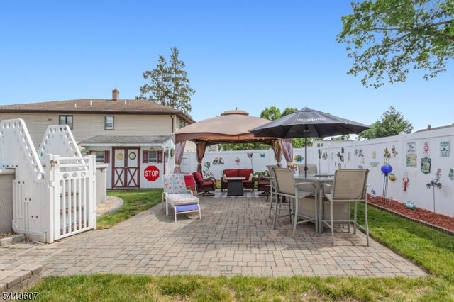 126 18Th Ave, Elmwood Park Boro, NJ 07407