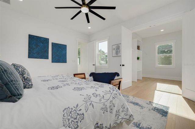 3317 15TH STREET N, St Petersburg, FL 33704