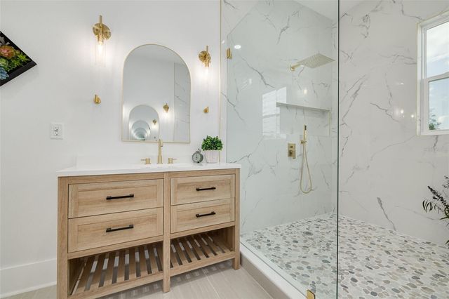 3317 15TH STREET N, St Petersburg, FL 33704