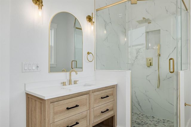 3317 15TH STREET N, St Petersburg, FL 33704