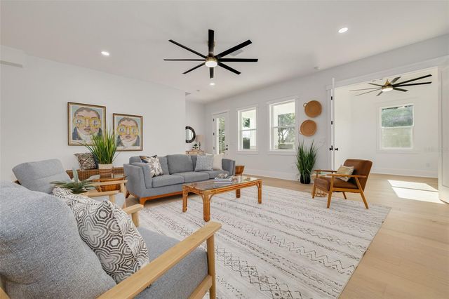 3317 15TH STREET N, St Petersburg, FL 33704