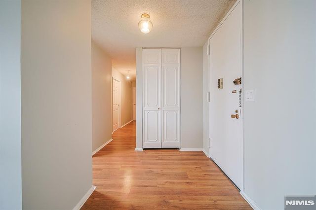 200 Winston Drive 217, Cliffside Park, NJ 07010