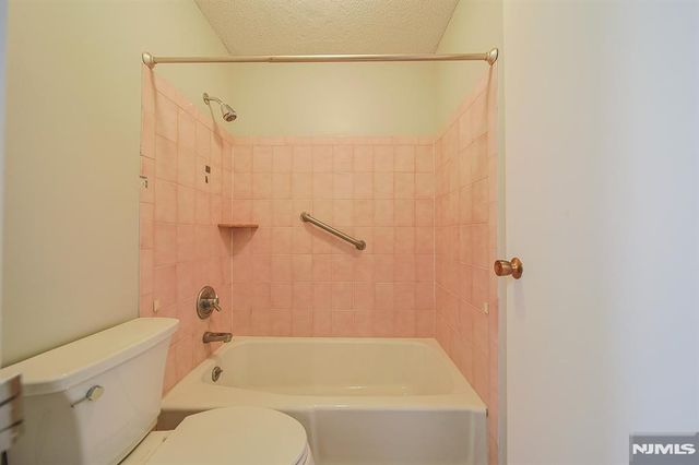 200 Winston Drive 217, Cliffside Park, NJ 07010