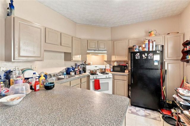 5630 Hampton Court, Atlanta, GA 30349