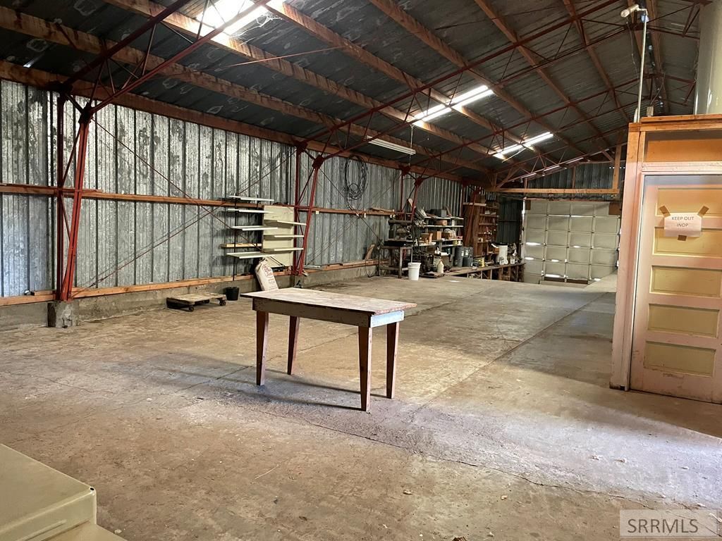 Image 17 of property listing at 24707 Hwy 93, Challis, ID 83226