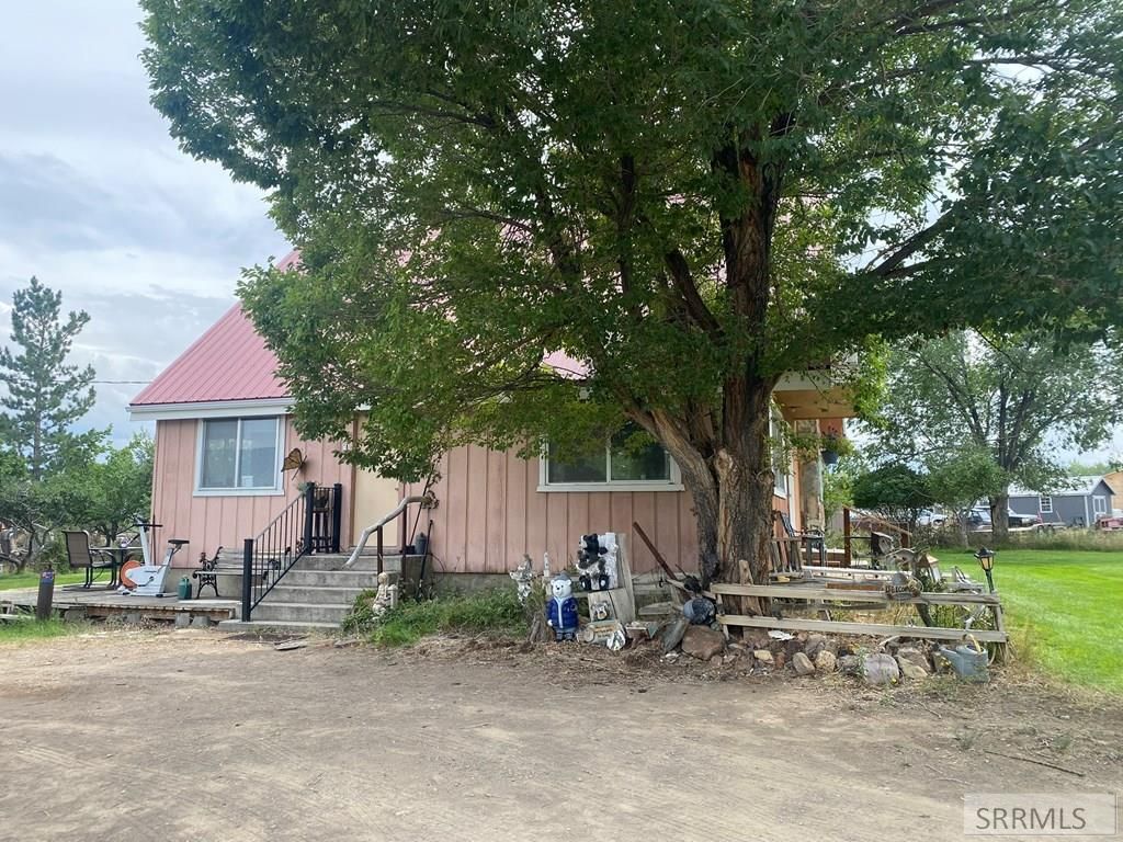 Image 66 of property listing at 24707 Hwy 93, Challis, ID 83226