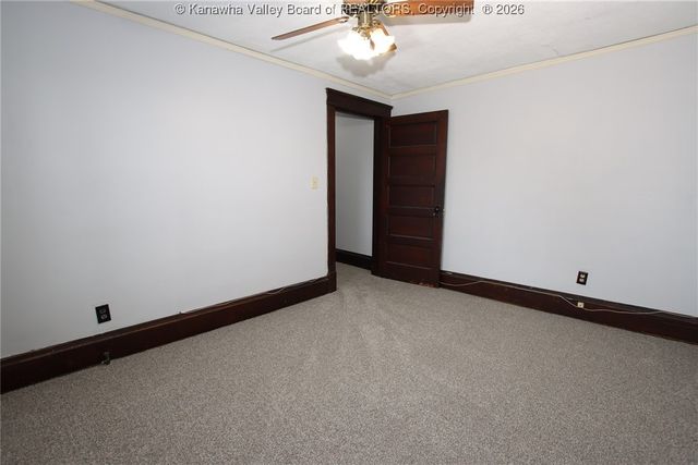 36 Sunset Drive, Charleston, WV 25301