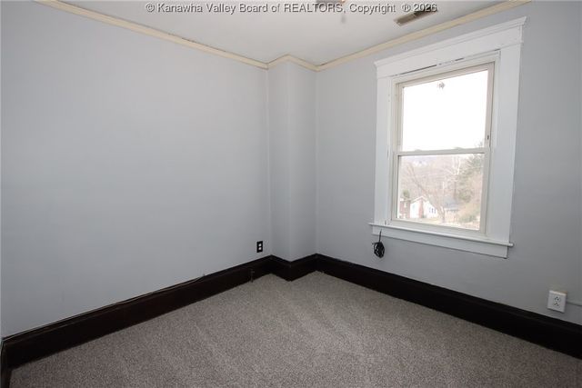 36 Sunset Drive, Charleston, WV 25301