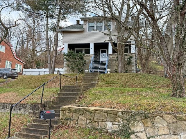 36 Sunset Drive, Charleston, WV 25301
