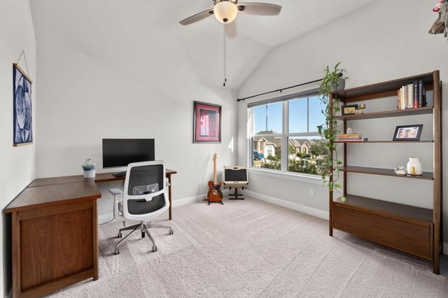 112 Bell Hill DR, Dripping Springs, TX 78620