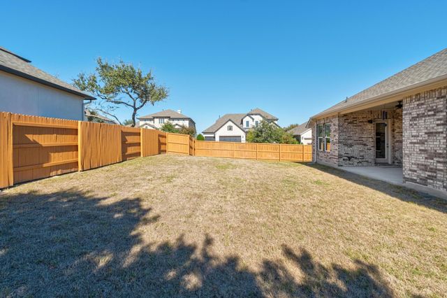 112 Bell Hill DR, Dripping Springs, TX 78620