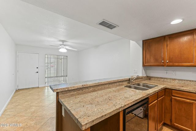 4730 W NORTHERN Avenue 1158, Glendale, AZ 85301