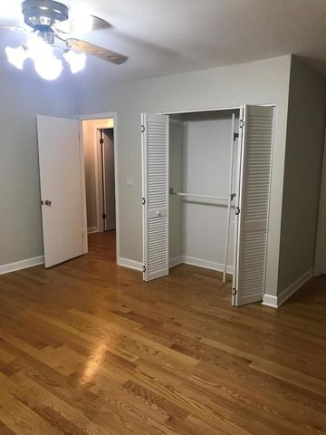 629 BREAKERS Point 0, Schaumburg, IL 60194