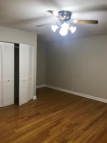 629 BREAKERS Point 0, Schaumburg, IL 60194