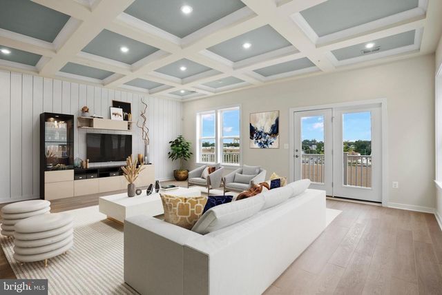 6717 BELCREST RD, Hyattsville, MD 20782