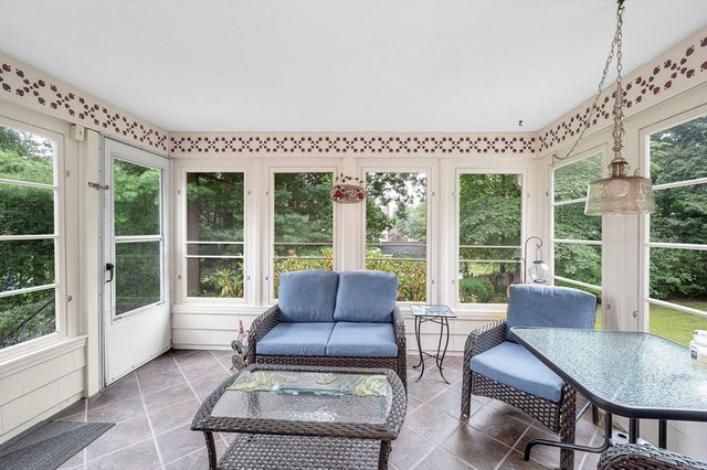 7 Draper Dr, Wilmington, MA 01887