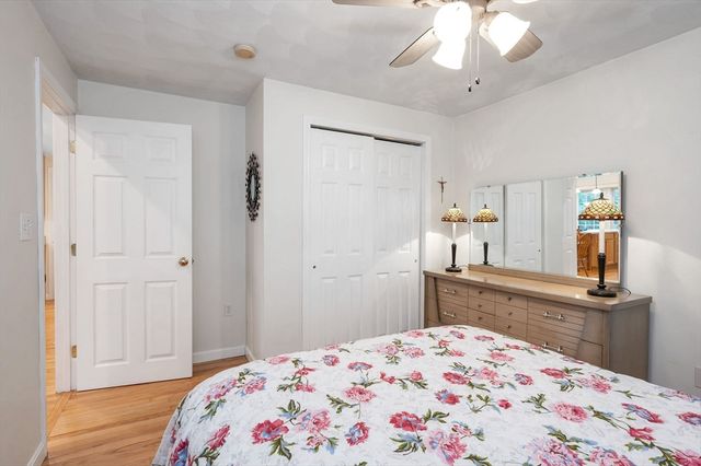 7 Draper Dr, Wilmington, MA 01887