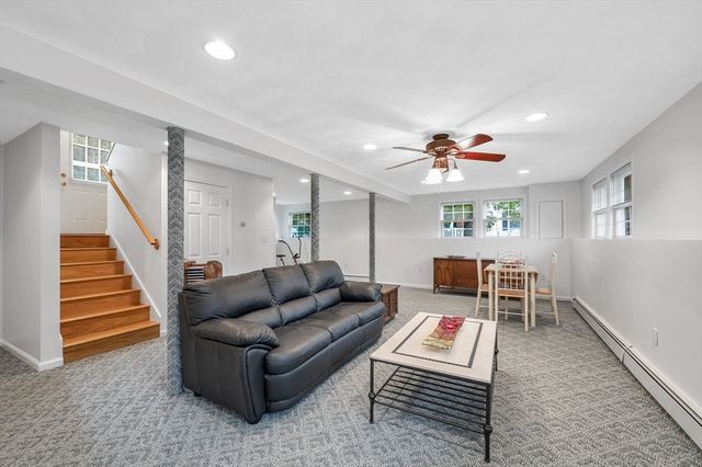 7 Draper Dr, Wilmington, MA 01887