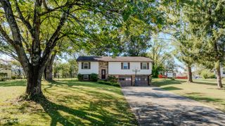 105 Chaucer Circle, Maryville, TN 37803