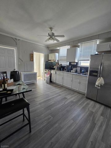 64 Carlisle Ave, Paterson City, NJ 07501