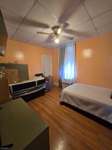 64 Carlisle Ave, Paterson City, NJ 07501