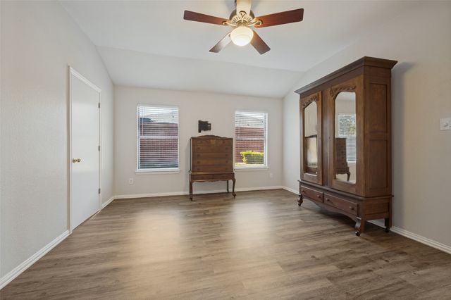 2000 Waterview Drive, Little Elm, TX 75068