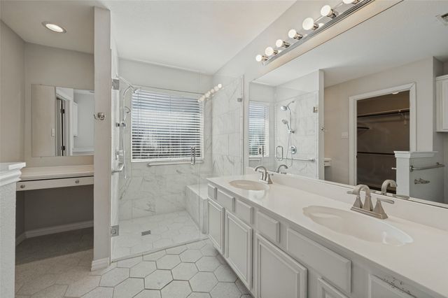 2000 Waterview Drive, Little Elm, TX 75068