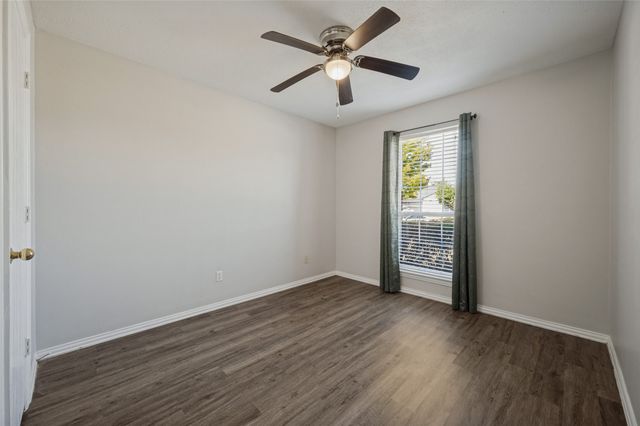 2000 Waterview Drive, Little Elm, TX 75068