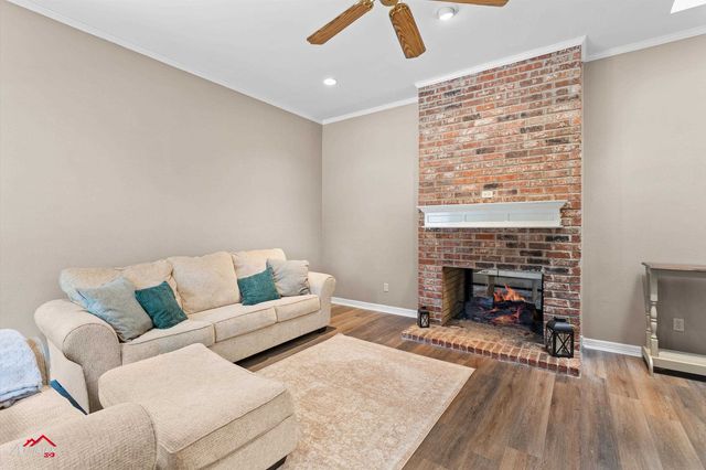 1001 University Circle, Carthage, TX 75633