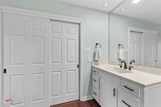 1001 University Circle, Carthage, TX 75633