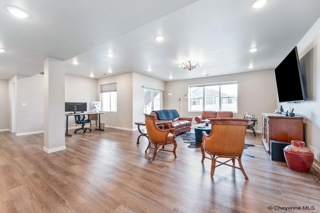 3950 FARTHING RD, Cheyenne, WY 82001