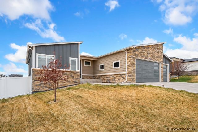 3950 FARTHING RD, Cheyenne, WY 82001