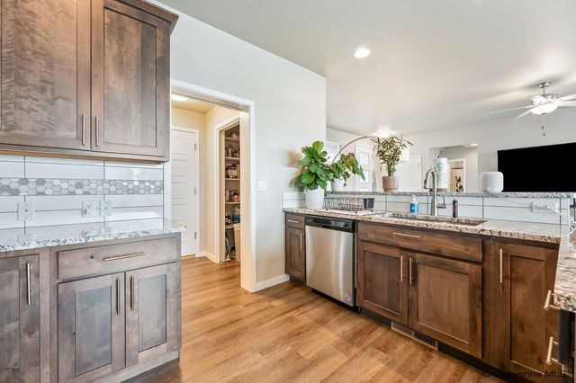 3950 FARTHING RD, Cheyenne, WY 82001