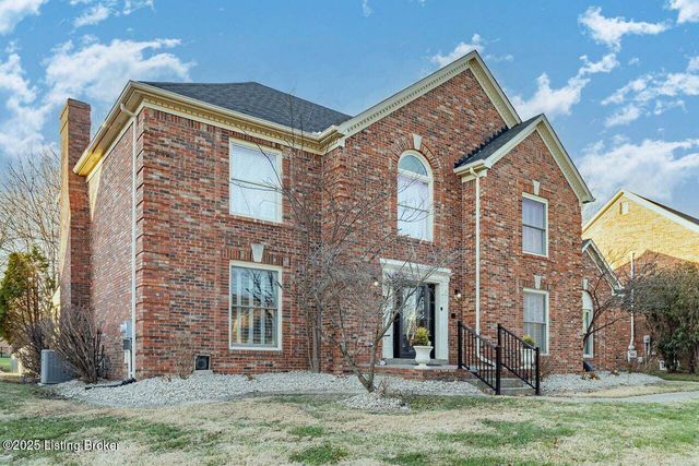 604 Lake Forest Pkwy, Louisville, KY 40245