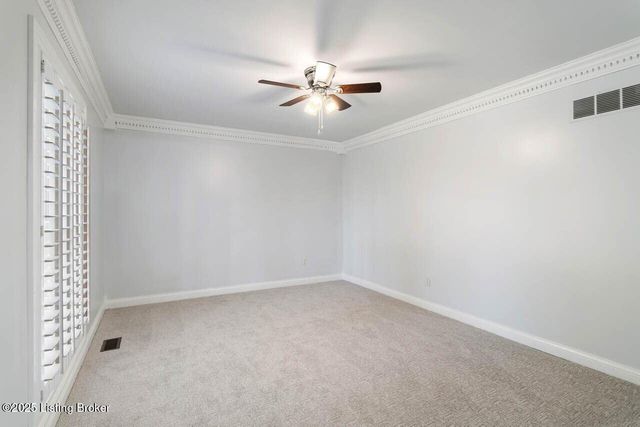 604 Lake Forest Pkwy, Louisville, KY 40245