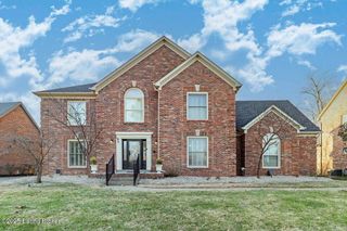 604 Lake Forest Pkwy, Louisville, KY 40245