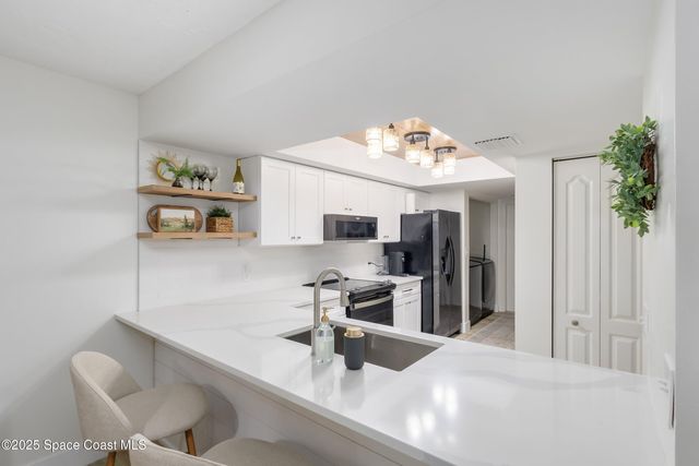 24 Olive Street, Cocoa Beach, FL 32931